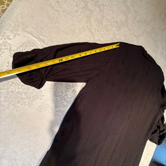 Chico’s Black Textured Button Front Blouse – Size 2 - NWT - Picture 11 of 12